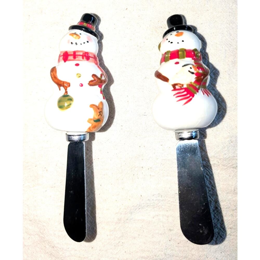 Pair of Christmas Holiday Snowman Stainless Steel Ceramic Cheese Spreaders